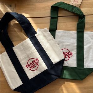 NWT Set of 2 Trader Joe’s Mini Canvas Tote Bags